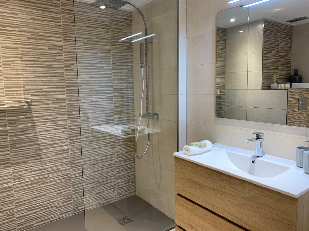 Nuevo Y Lujoso Apartamento En Marbella Centro A Pie De Playa 625 מראה חיצוני תמונה